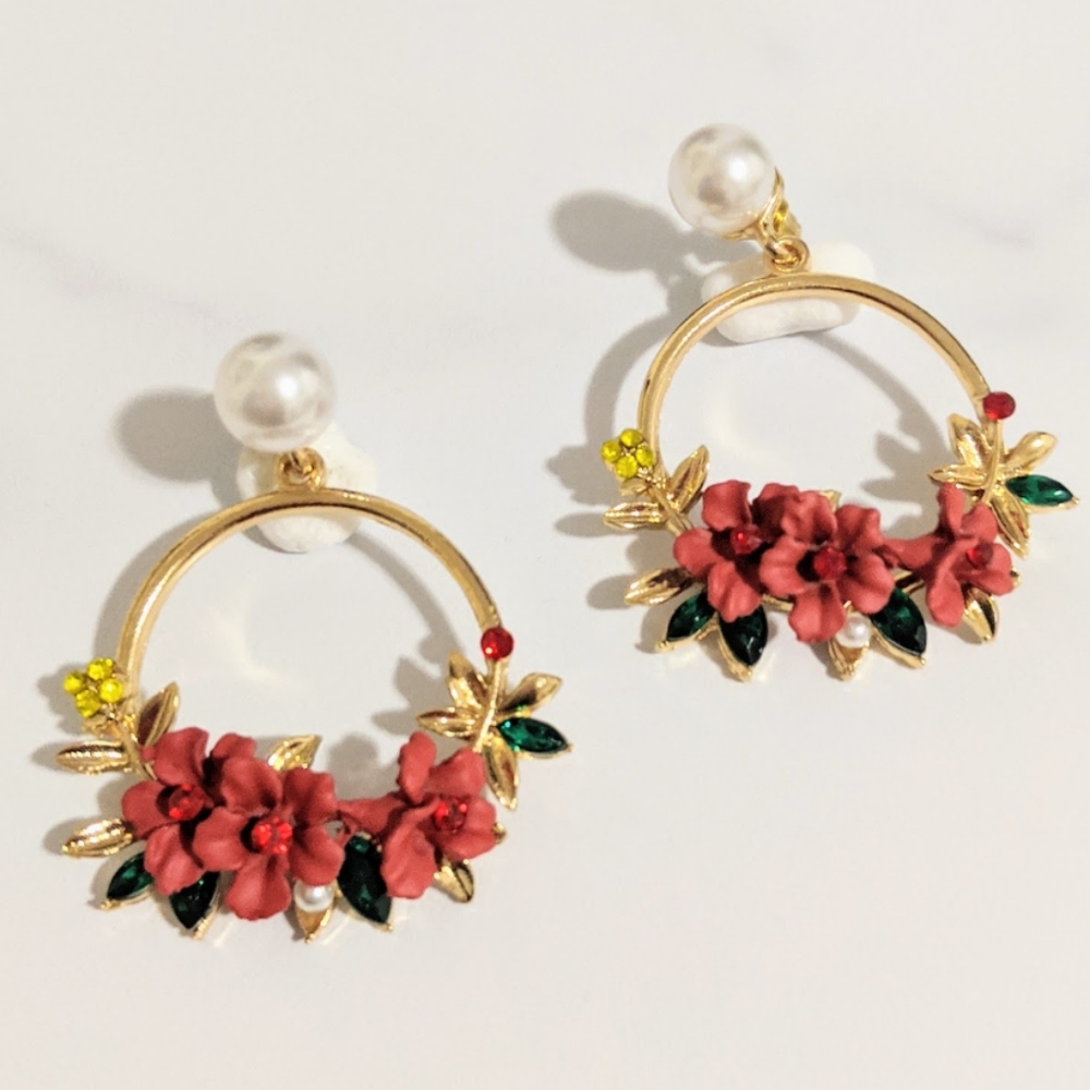 🍒5/$30-Hoop Drop Floral YELLOW Earrings🍒 - Picture 4 of 4